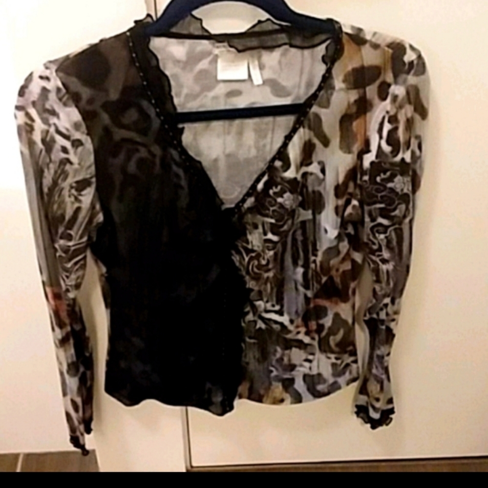 Alberto Makali top